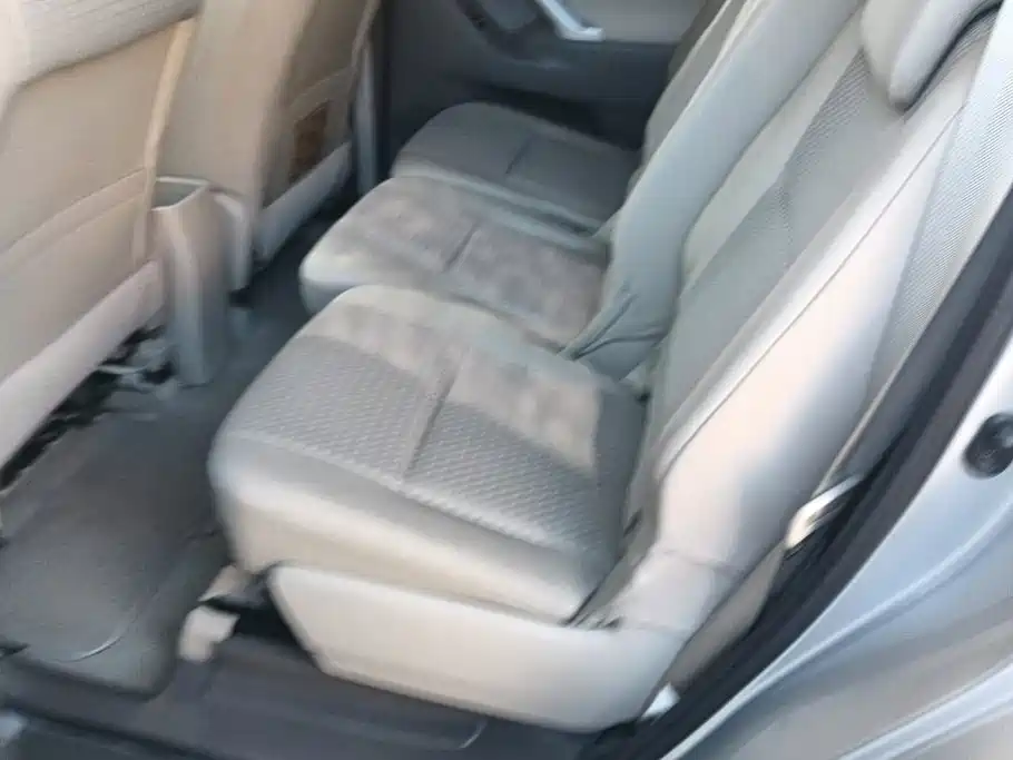 Toyota Verso — миниатюра 11