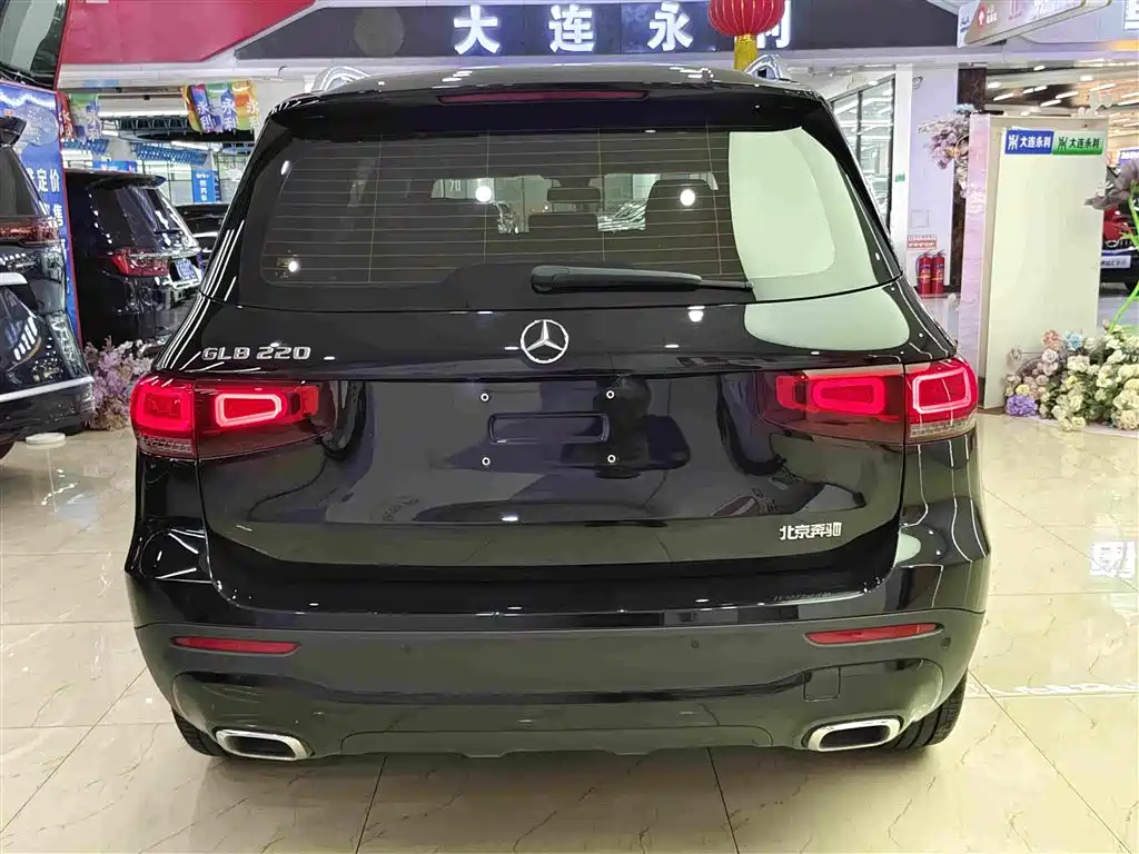 Mercedes-Benz GLB — миниатюра 15