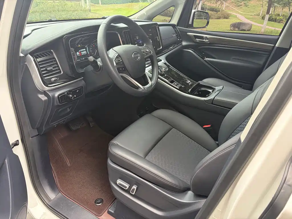 GAC Motor Trumpchi M8 — миниатюра 5