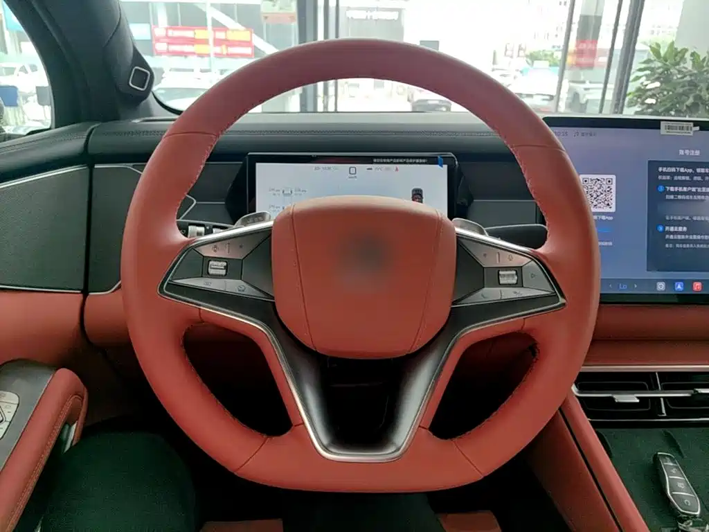 BYD Tang L L 2025 DM 175KM