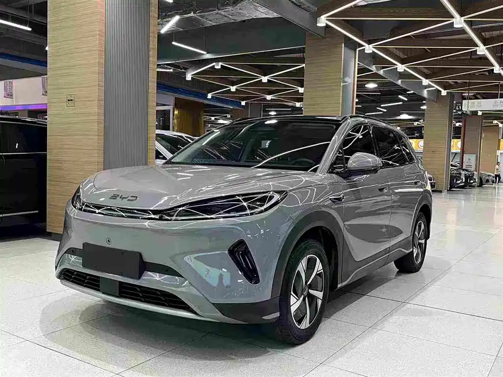 BYD Sealion 05 EV