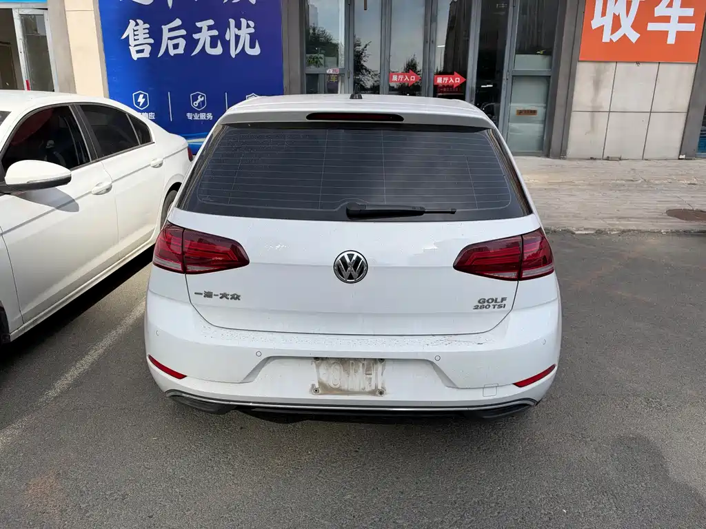 Volkswagen Golf — миниатюра 8