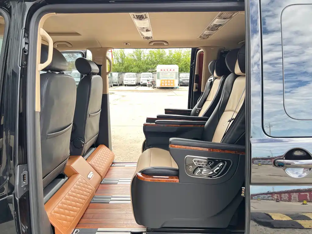 Volkswagen Multivan — миниатюра 20