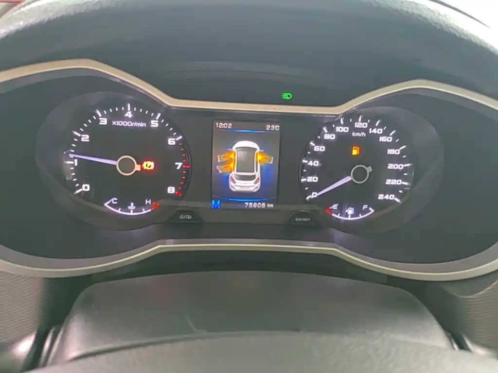 Geely Emgrand GS — миниатюра 12