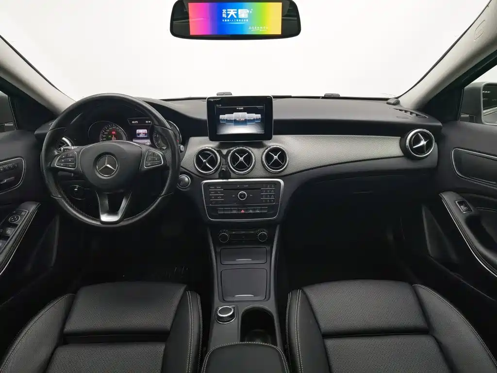 Mercedes-Benz GLA — миниатюра 5