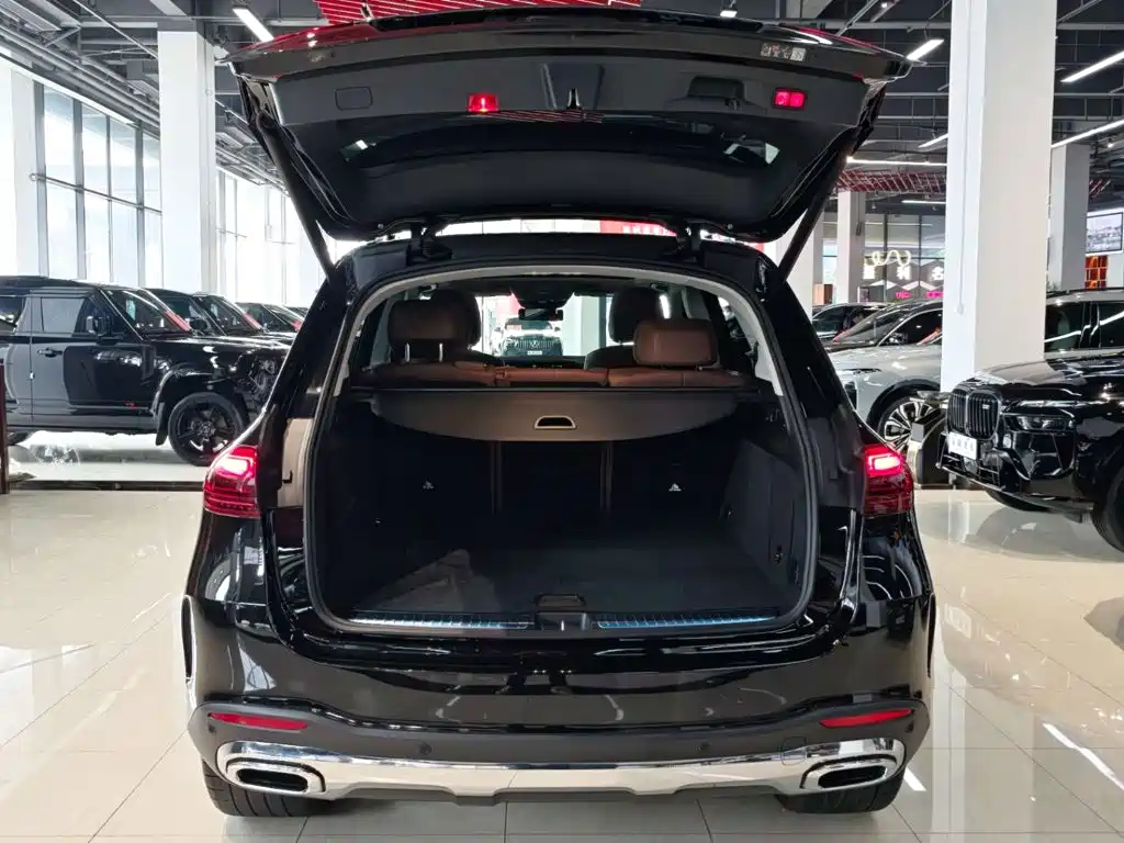 Mercedes-Benz GLE (Import) — миниатюра 11