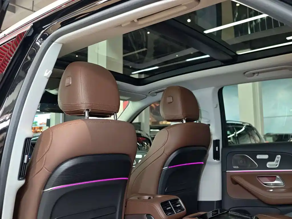 Mercedes-Benz GLE (Import) — миниатюра 25
