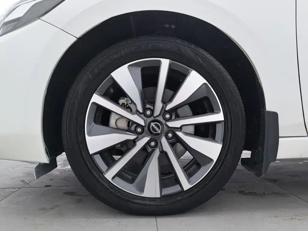 Nissan Sylphy — миниатюра 17