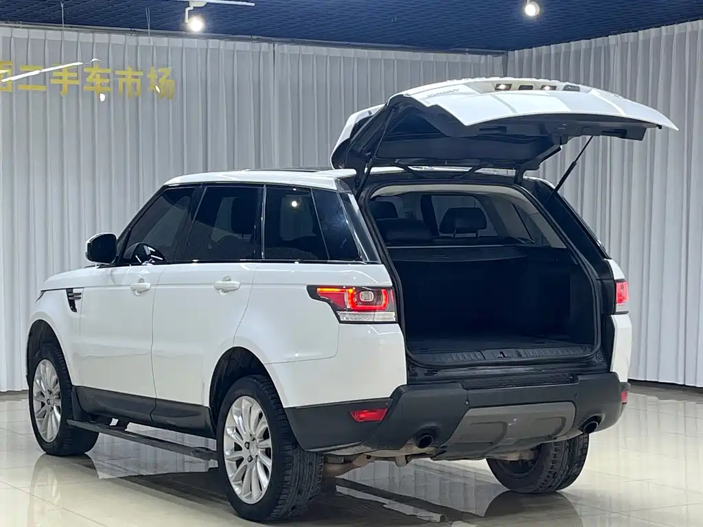 Land Rover Sport — миниатюра 8