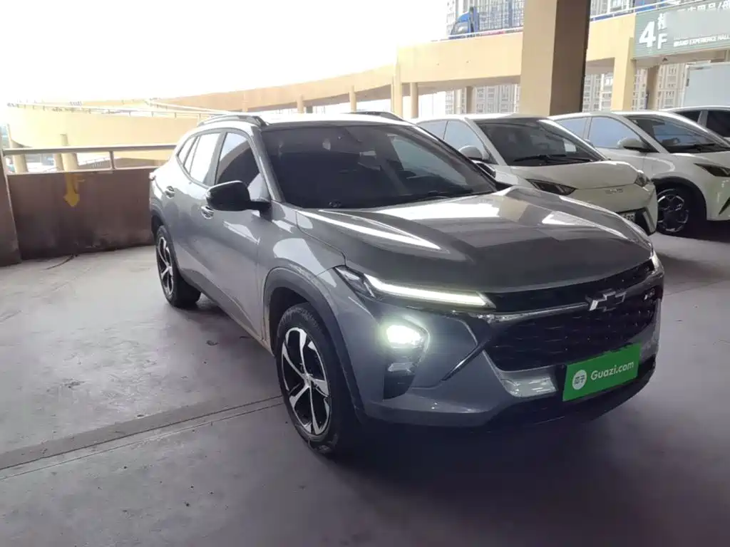 Chevrolet Seeker — миниатюра 4