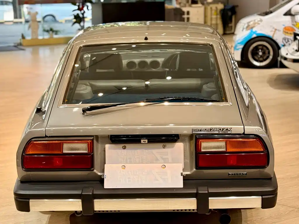Nissan — миниатюра 8