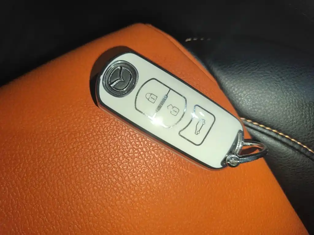 Mazda 3 Axela — миниатюра 9