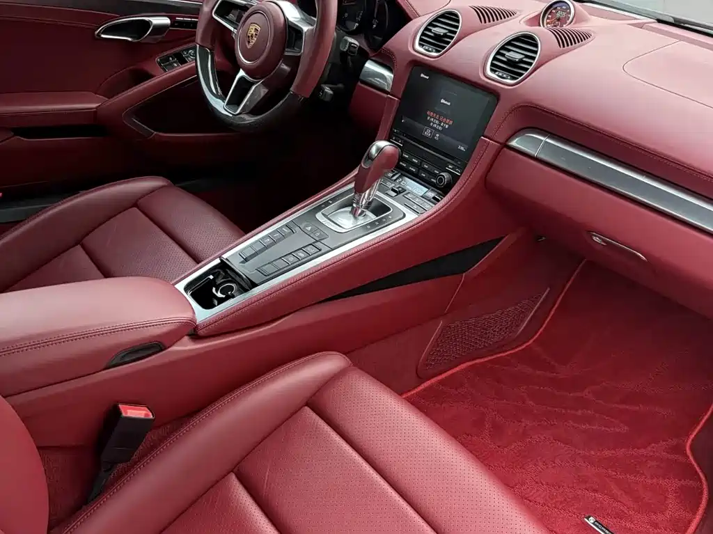 Porsche 718 2016 Cayman 2.0T