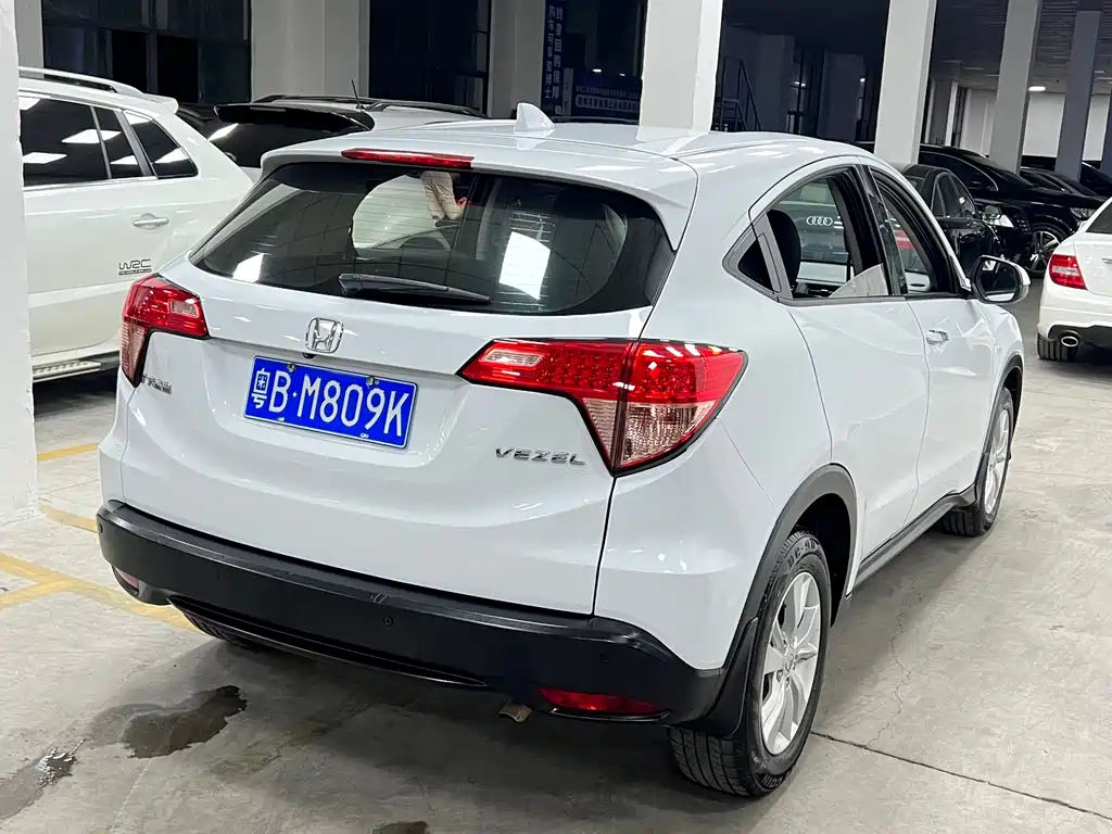 Honda Vezel — миниатюра 6