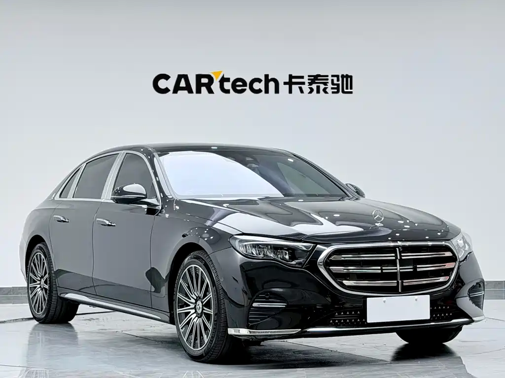 Mercedes-Benz E-Class — миниатюра 2