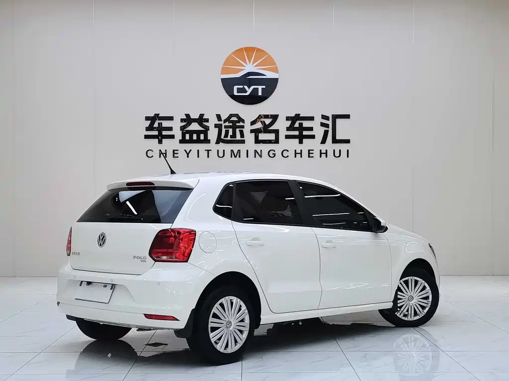 Volkswagen Polo 2016 1.6L AT Comfort