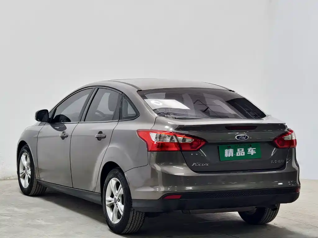 Ford Focus — миниатюра 6
