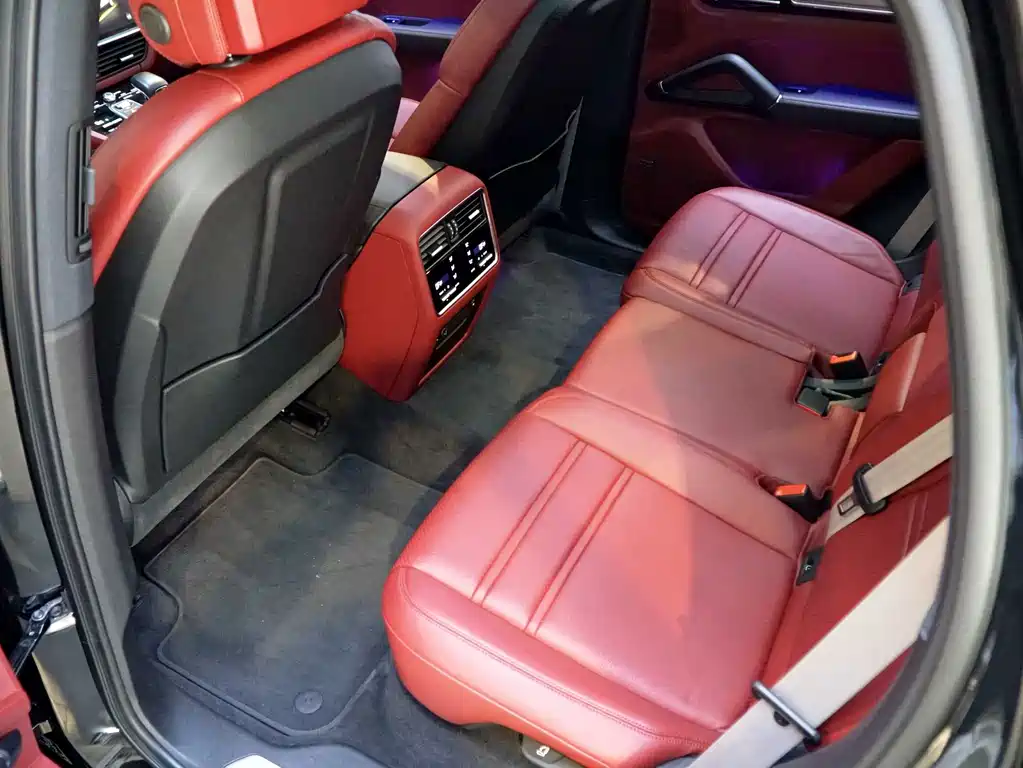 Porsche Cayenne Hybrid — миниатюра 4