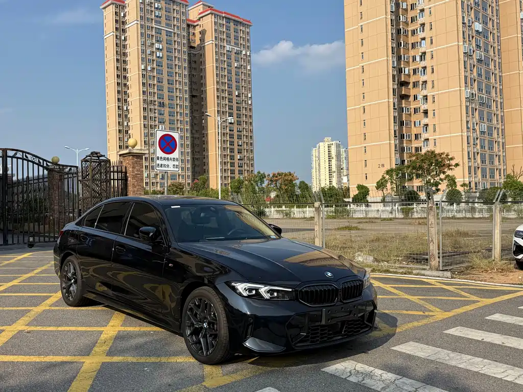 BMW 3 Series — миниатюра 3