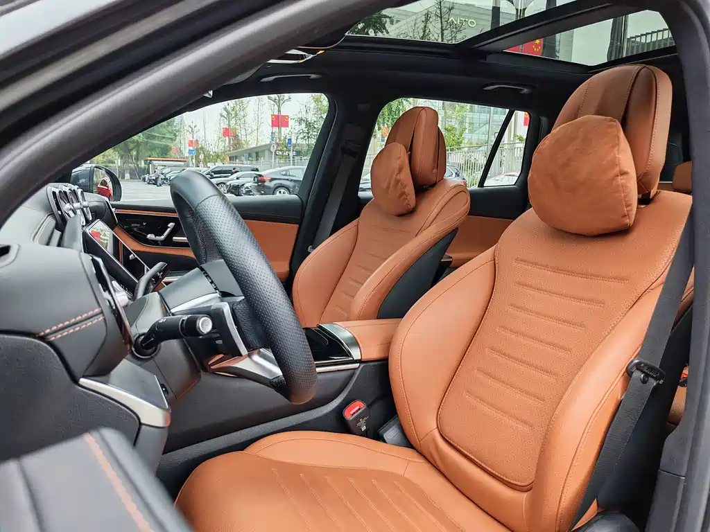 Mercedes-Benz GLC — миниатюра 7