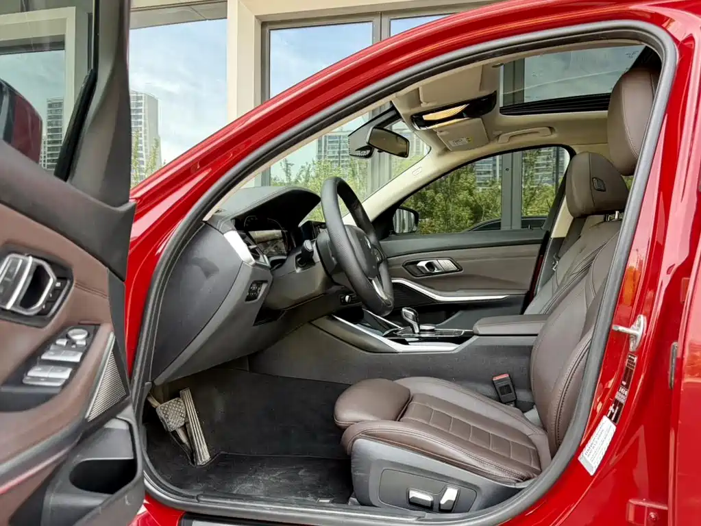 BMW 3 Series — миниатюра 8
