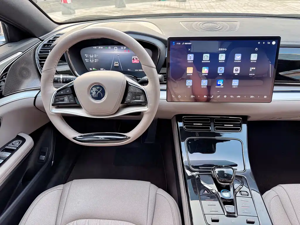 BYD Han — миниатюра 9