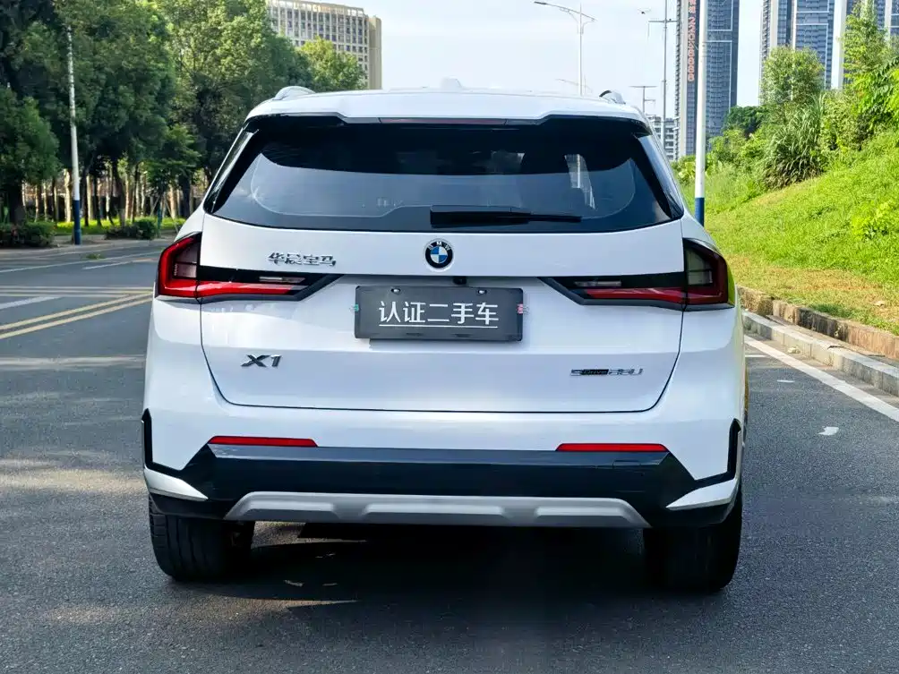 BMW X1 — миниатюра 6