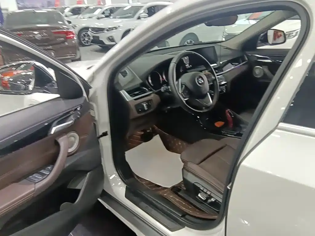 BMW X2 — миниатюра 16