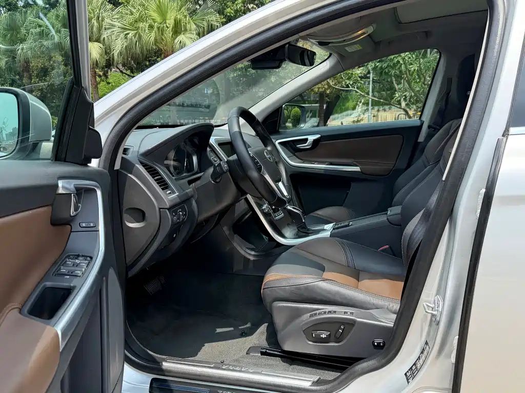 Volvo XC60 2015 T5 AWD
