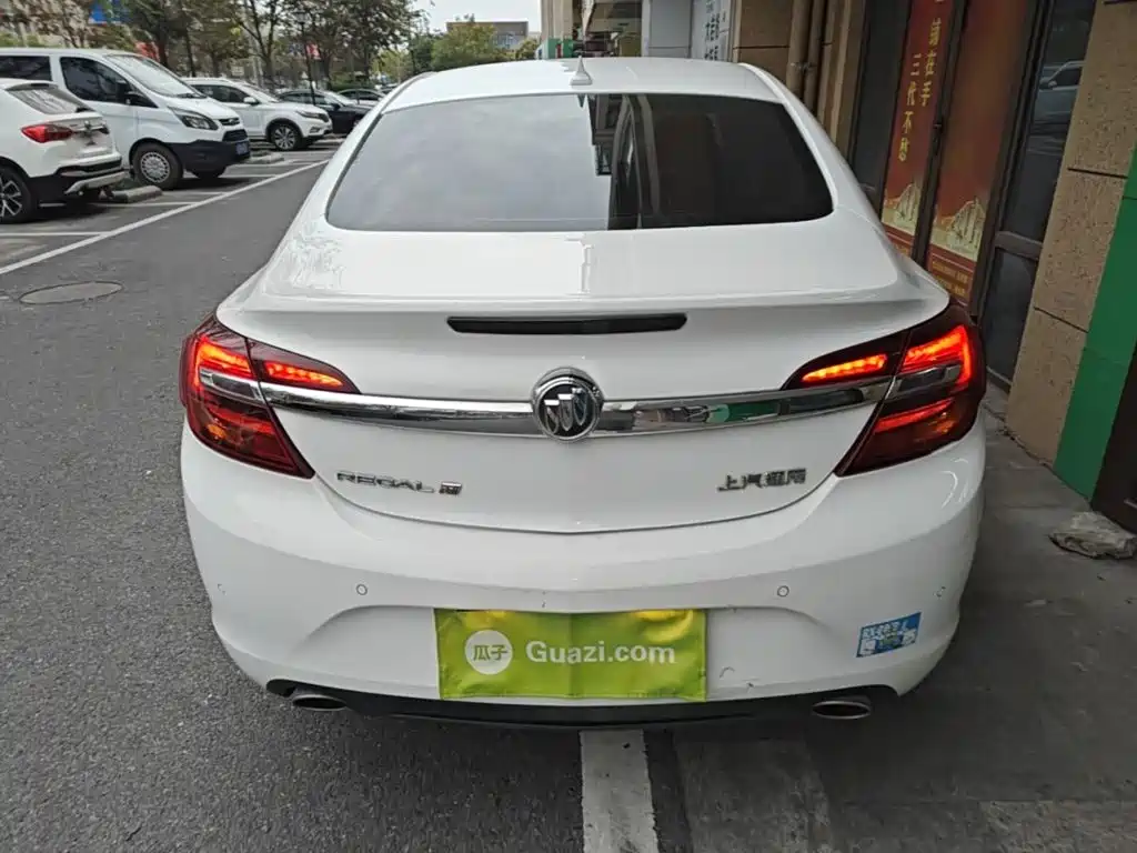 Buick Regal — миниатюра 6