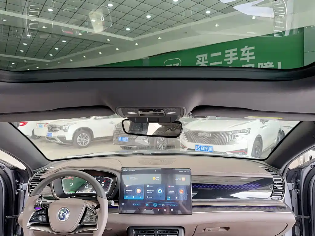 BYD Han — миниатюра 18