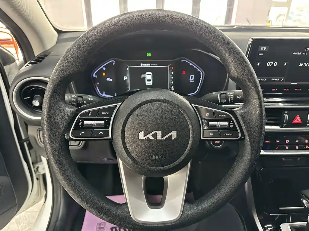 Kia K3 — миниатюра 19