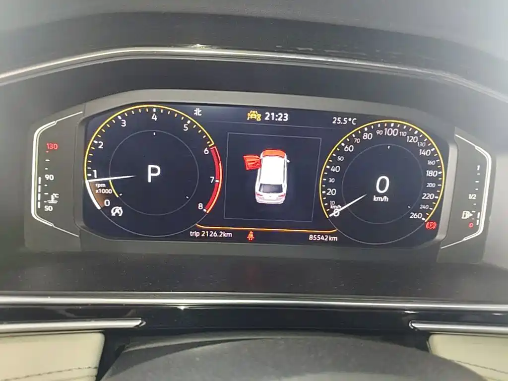 Volkswagen Tiguan L — миниатюра 12
