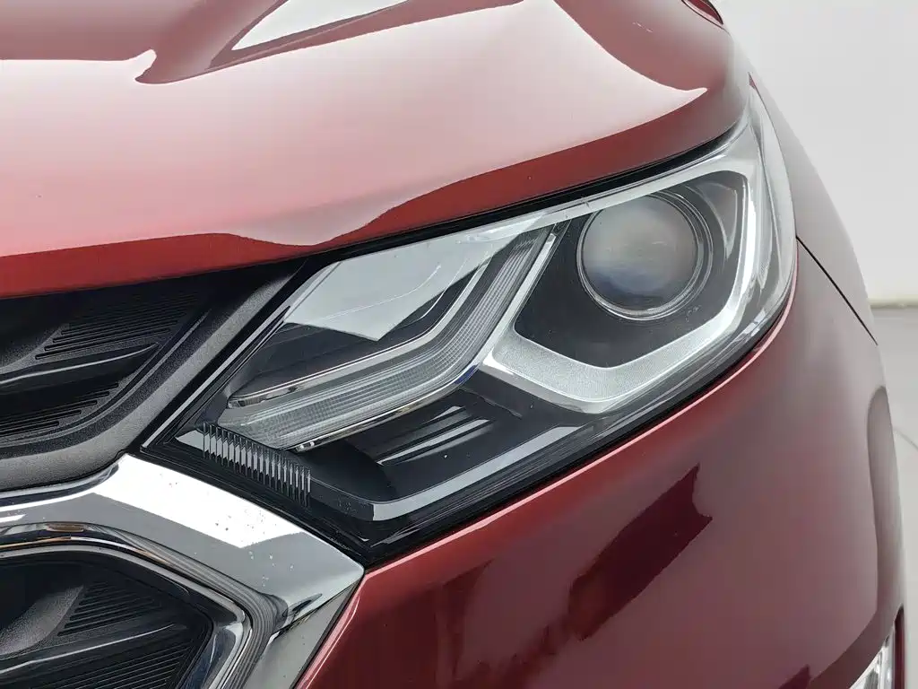 Chevrolet Equinox — миниатюра 7