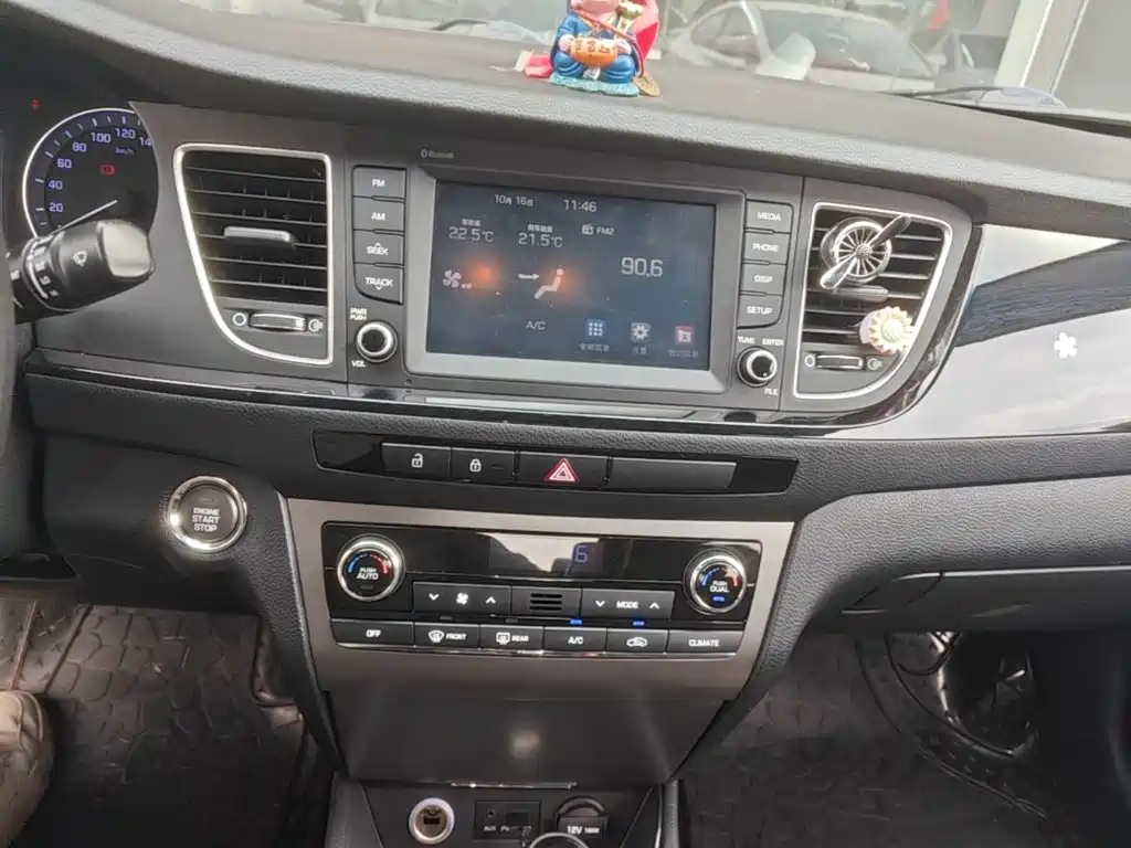 Hyundai Mistra — миниатюра 13