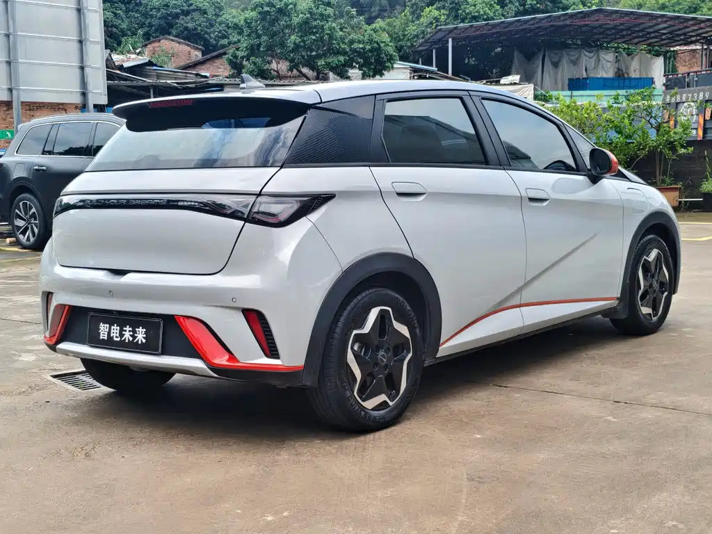 BYD Dolphin — миниатюра 4