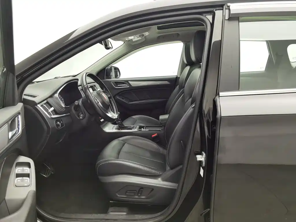 Roewe RX5 — миниатюра 10