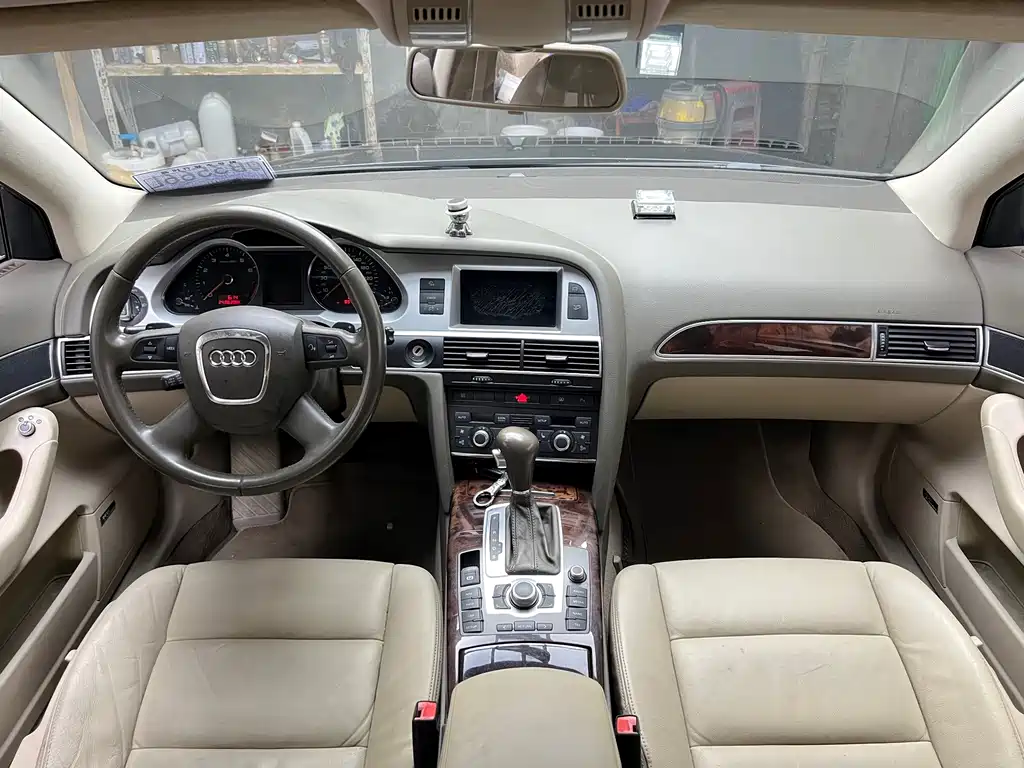 Audi A6L — миниатюра 9