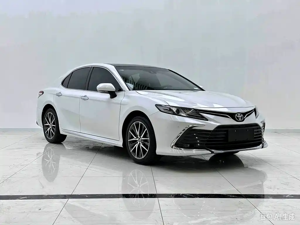 Toyota Camry — миниатюра 3
