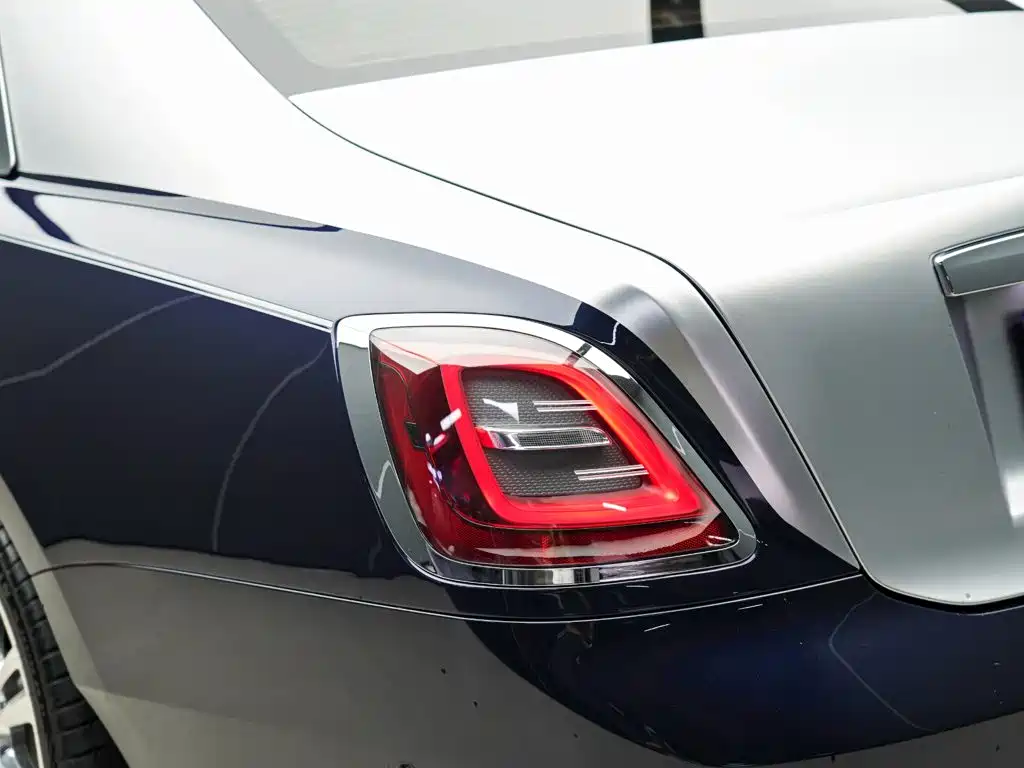 Rolls-Royce Ghost — миниатюра 7