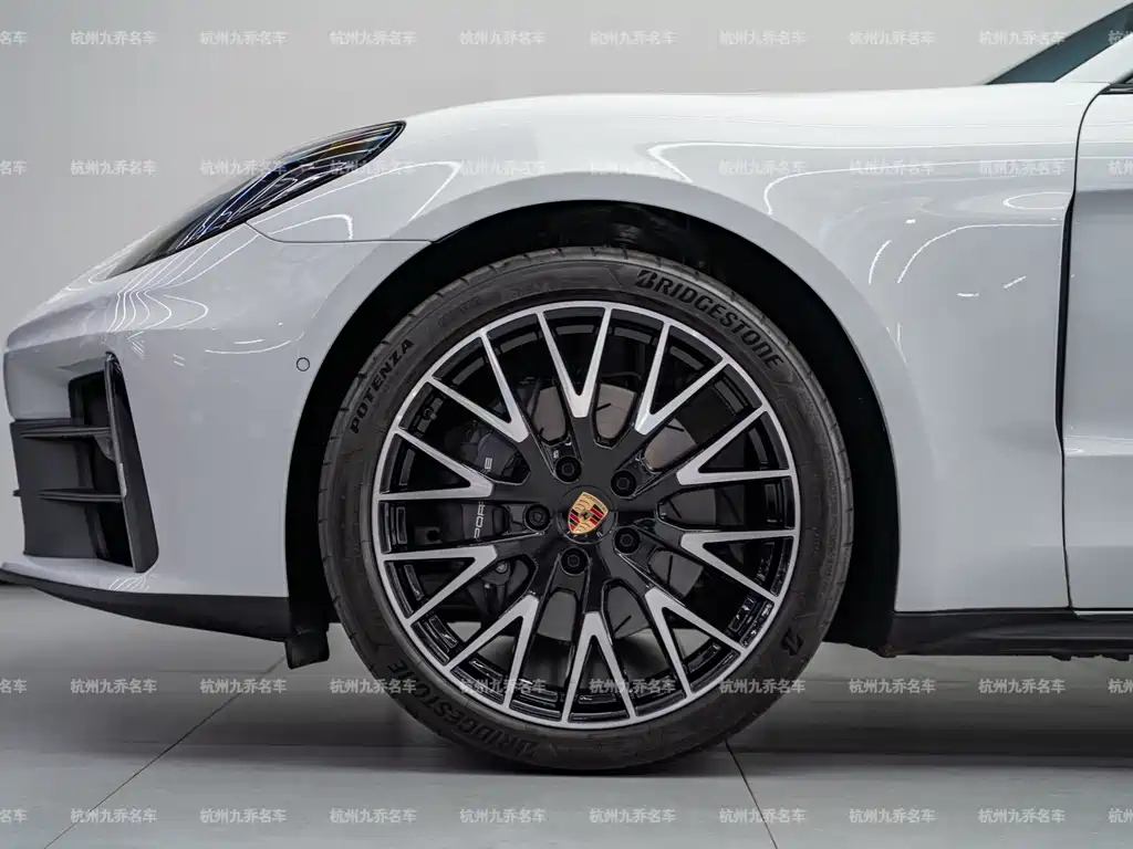 Porsche Panamera — миниатюра 9