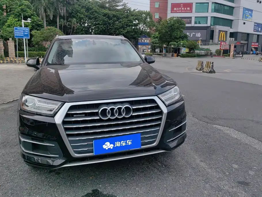 Audi Q7 — миниатюра 2