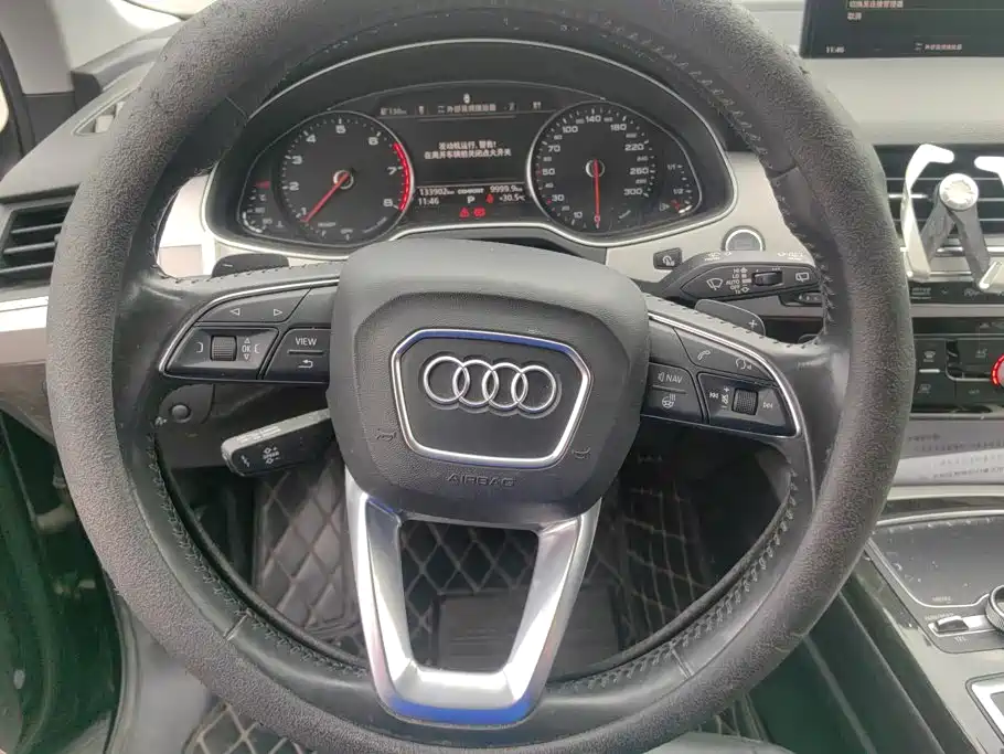 Audi Q7 — миниатюра 15