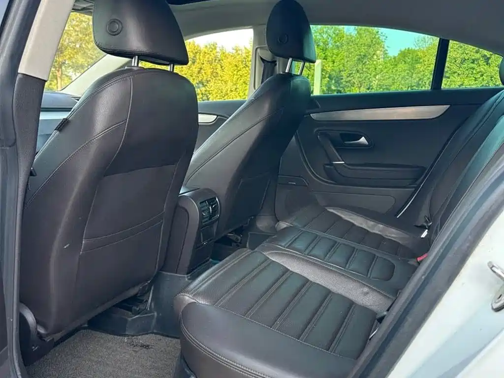 Volkswagen CC — миниатюра 7