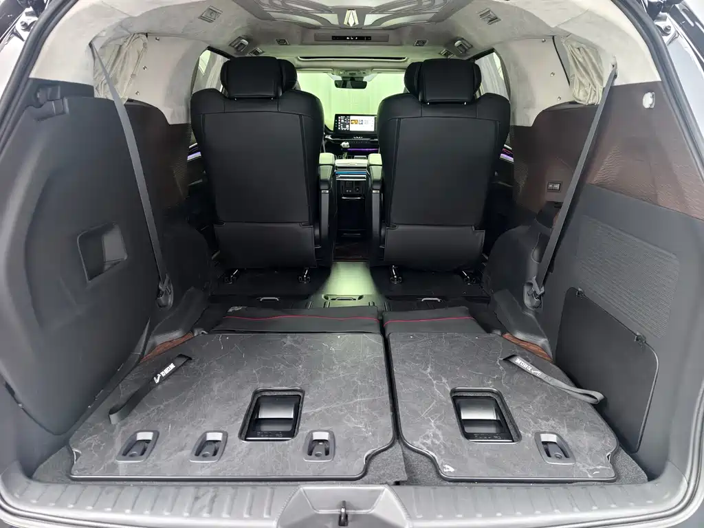 Toyota Sienna — миниатюра 25