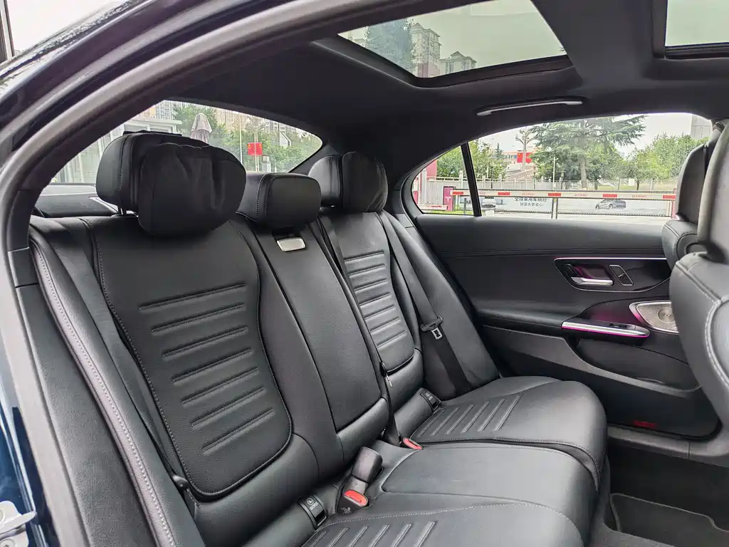 Mercedes-Benz C-Class — миниатюра 29