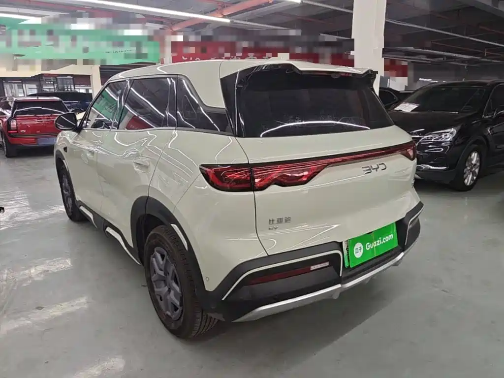 BYD Yuan UP — миниатюра 5