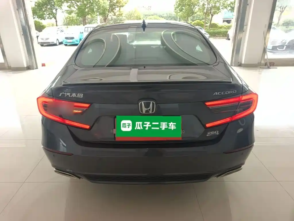 Honda Accord — миниатюра 6