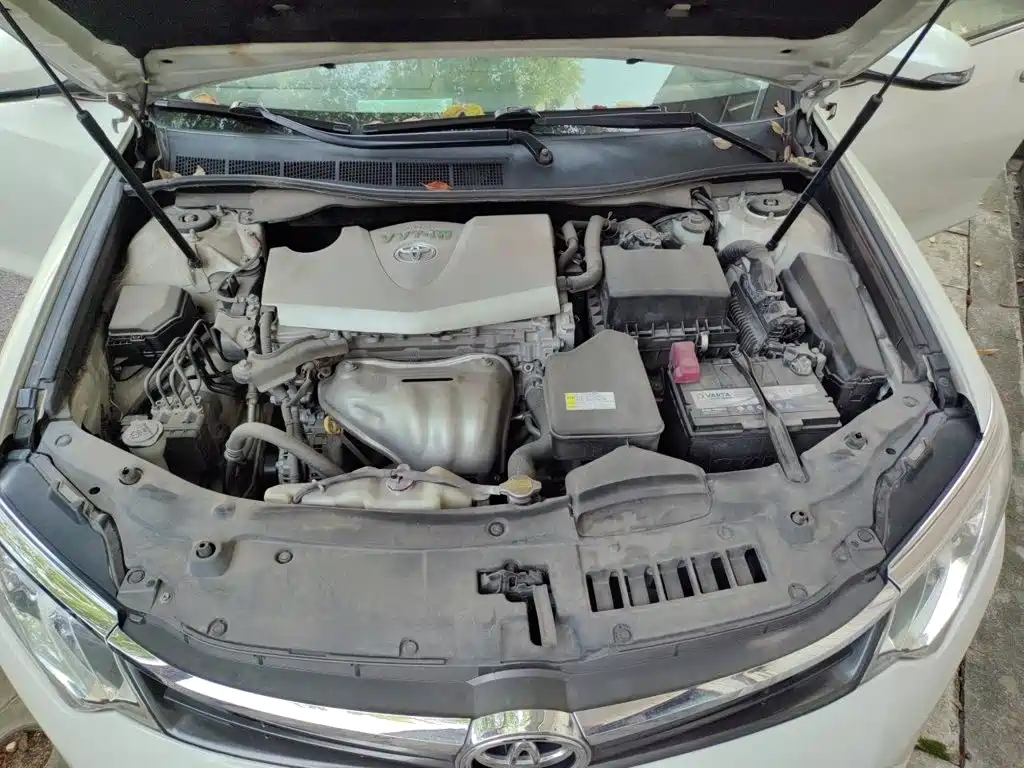 Toyota Camry — миниатюра 16