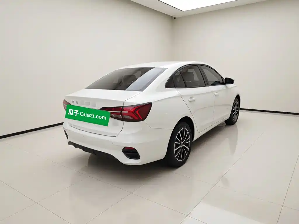 Roewe i5 — миниатюра 4